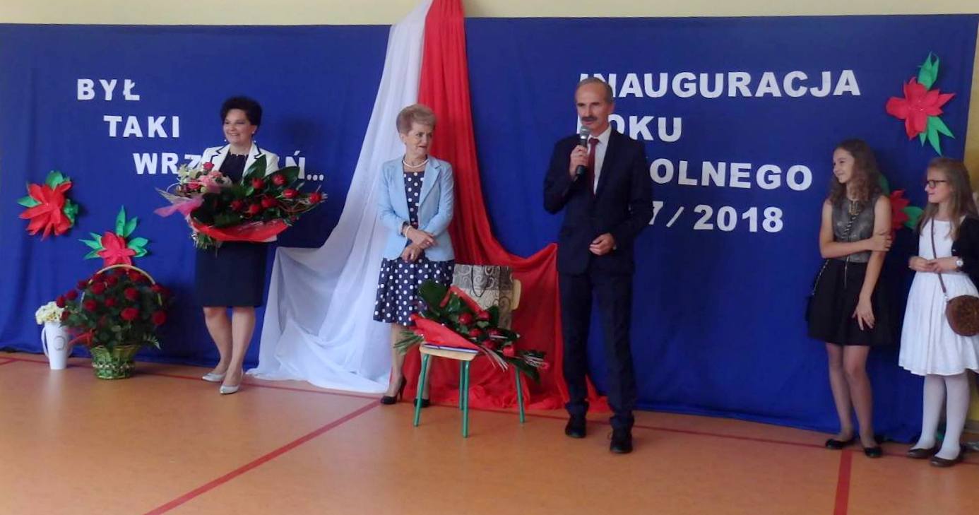 ROK SZKOLNY 2017/2018 ROZPOCZĘTY - Obrazek 1
